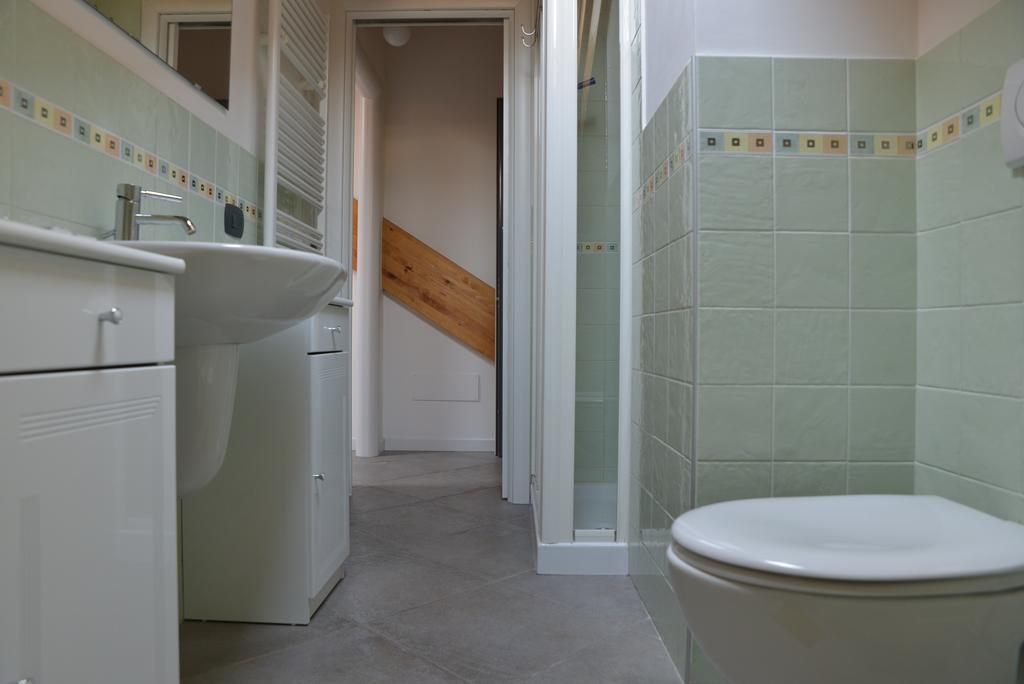 Cece' Dependance Apartment Lecco Phòng bức ảnh