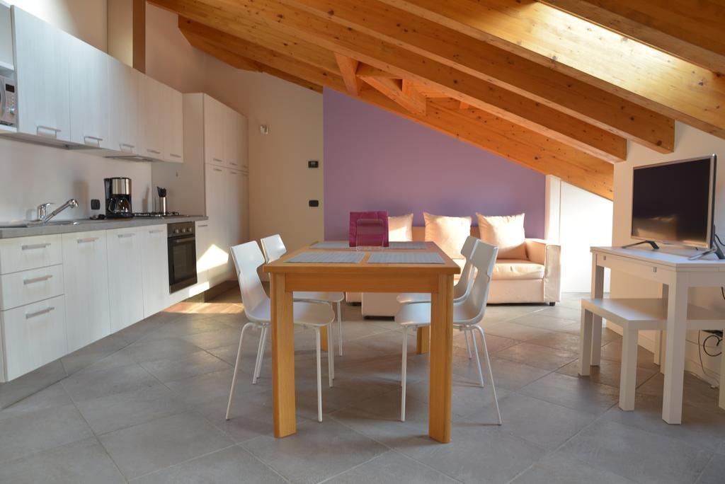 Cece' Dependance Apartment Lecco Phòng bức ảnh